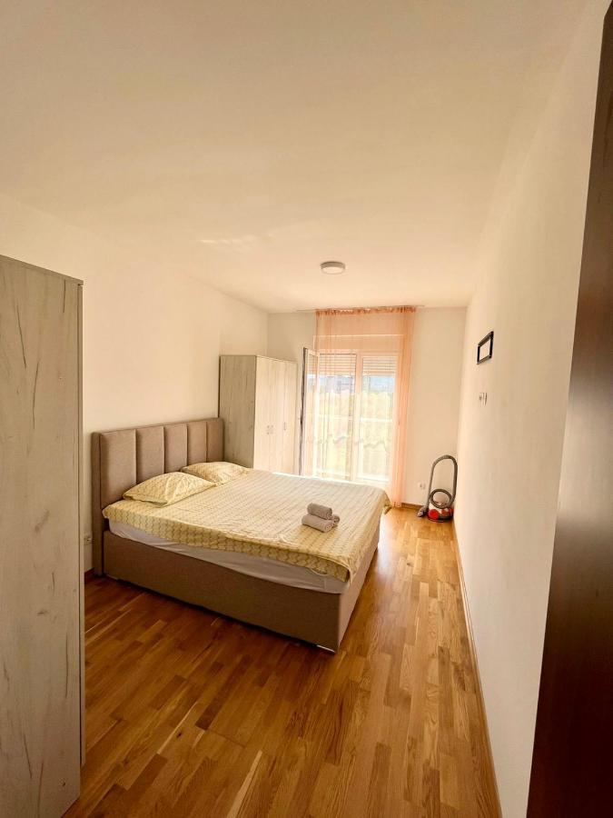 Z Apartment Podgorica Exterior foto
